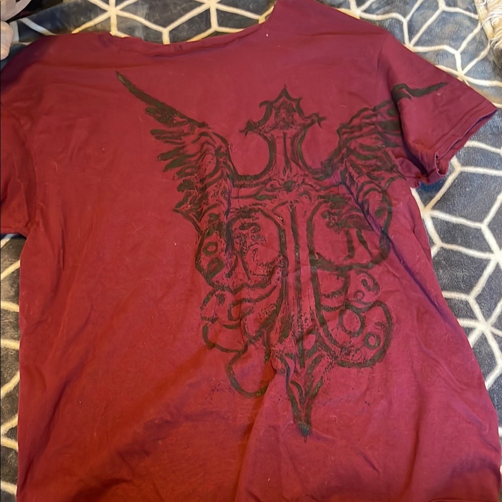 Men's Maroon Graphic T-Shirt